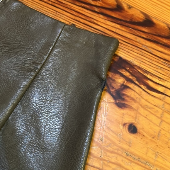 ZARA High Waisted Faux Leather Midi Pencil Skirt Dark Olive Green Zipped Pockets - Picture 7 of 7